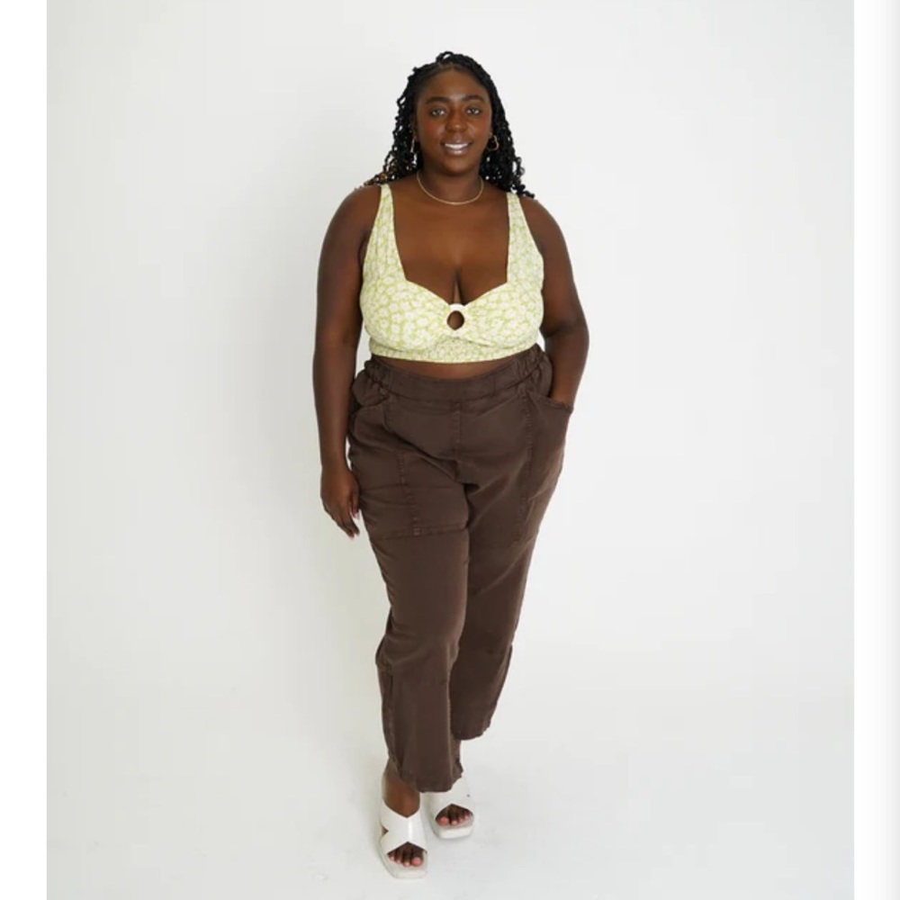 NWT What Lo Wants Leah" Cotton Tencel Split-Hem Cargo Pant in Brown 2X